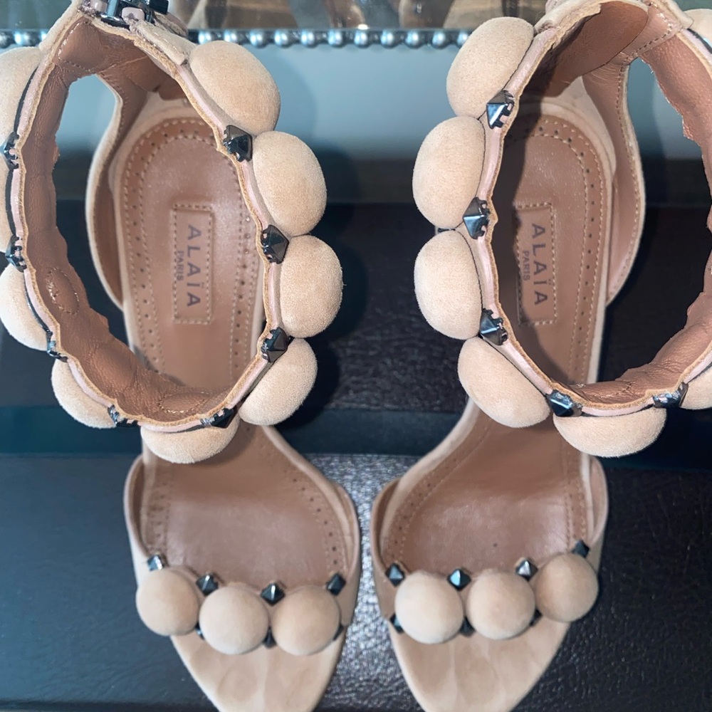 Alaia Nude Suede Heels with Embellishments - Picture 13 of 16